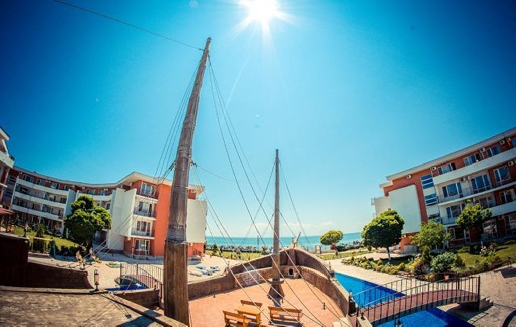 Privilege Fort Beach - Menada Apartments Elenite Εξωτερικό φωτογραφία