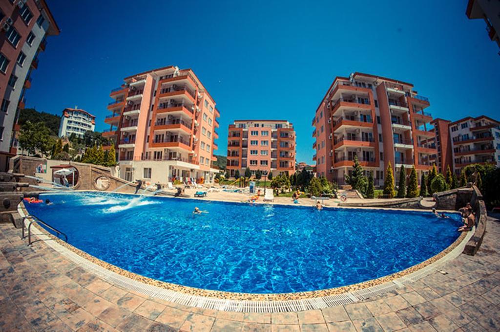 Privilege Fort Beach - Menada Apartments Elenite Εξωτερικό φωτογραφία