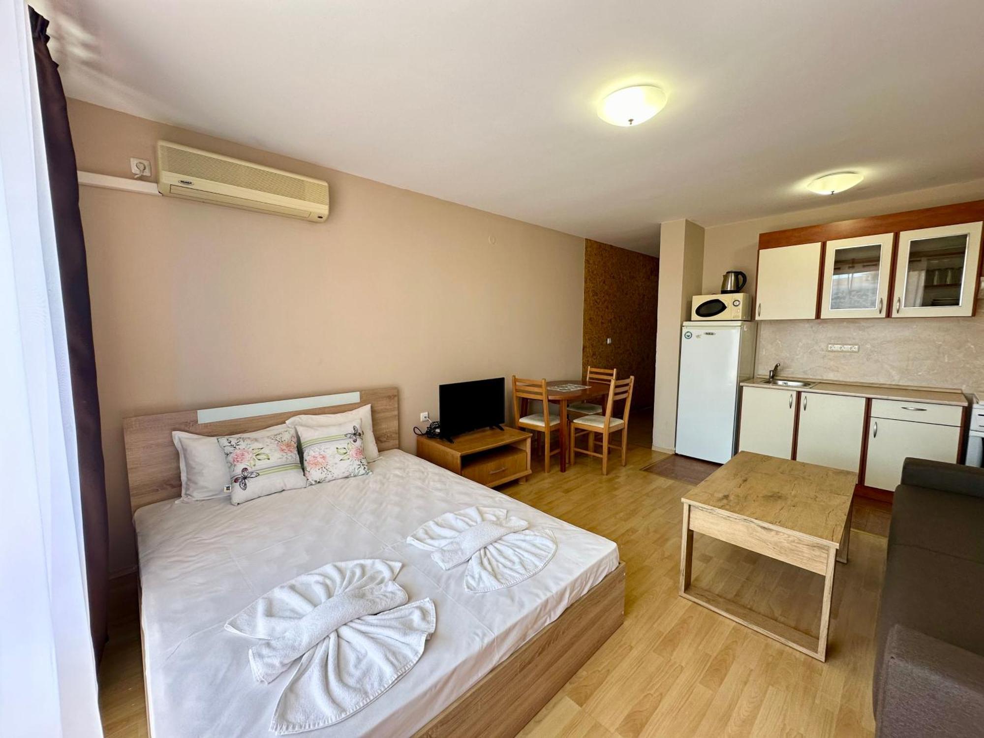 Privilege Fort Beach - Menada Apartments Elenite Εξωτερικό φωτογραφία
