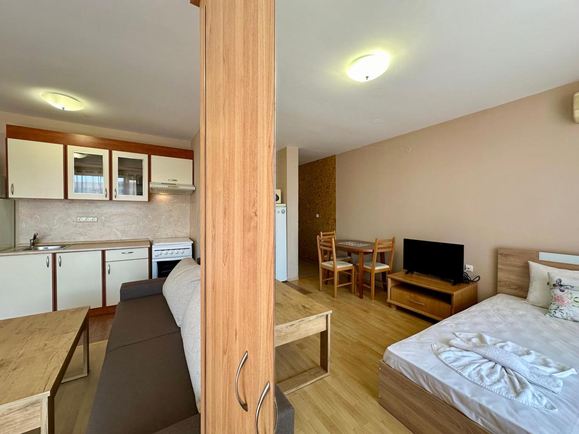 Privilege Fort Beach - Menada Apartments Elenite Εξωτερικό φωτογραφία