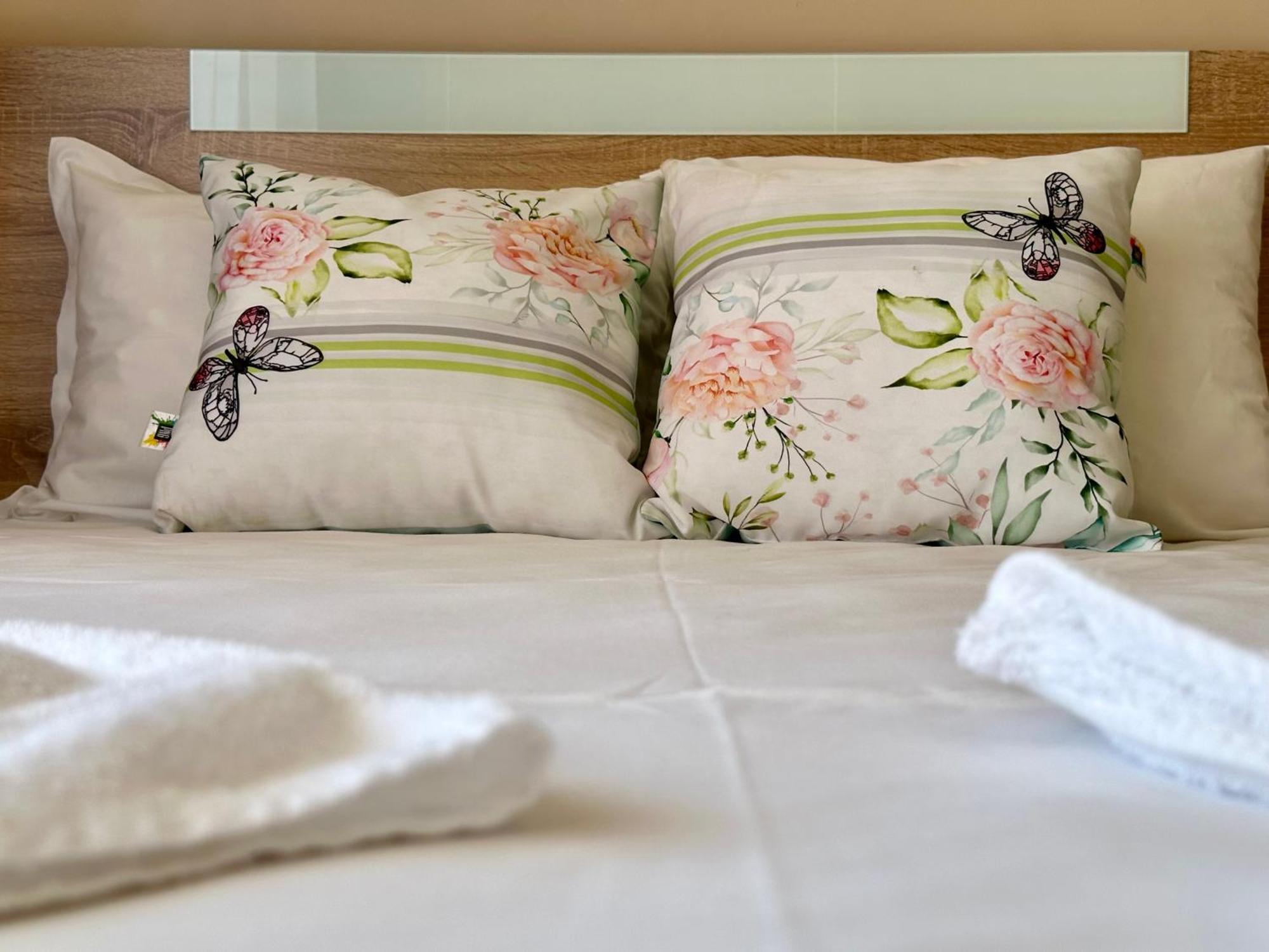 Privilege Fort Beach - Menada Apartments Elenite Εξωτερικό φωτογραφία
