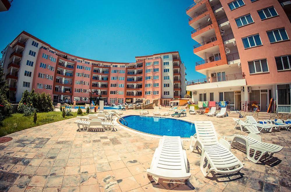 Privilege Fort Beach - Menada Apartments Elenite Εξωτερικό φωτογραφία
